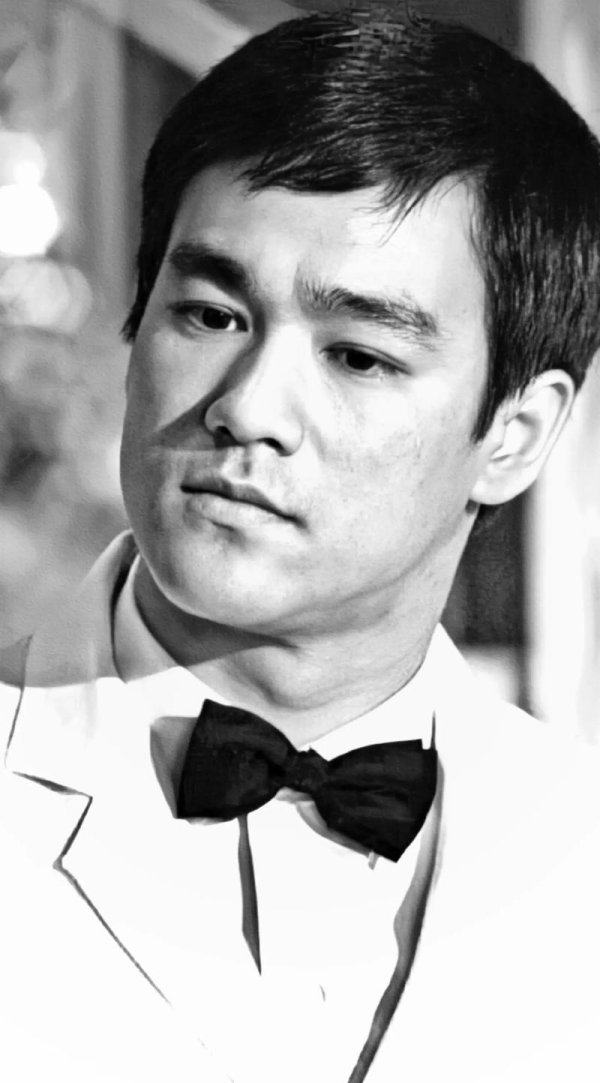 李小龙后代现状：男儿守住家业，外孙女低调长大，血脉未断